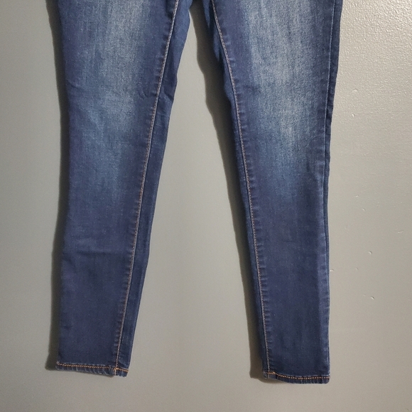 Time and Tru Super Skinny Womens Jeans Dark Wash Size 10 - Picture 3 of 6